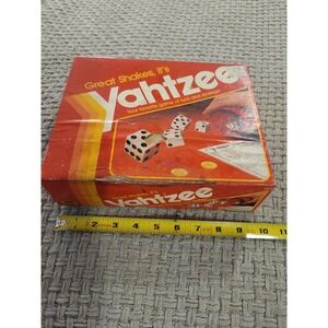 Vintage 1982 Uno- Mostly Complete- Milton Bradley